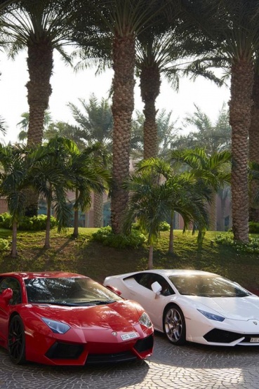 Lamborghini, Parkplatz Hotel Atlantis The Palm Dubai, Dubai, Vereinigte Arabische Emirate