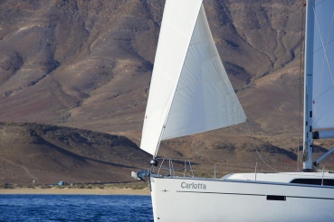 Segelboot,Typ: Bavaria 46 Cruiser, vor den Papagayo Straenden, bei Playa Blanca, Suedkueste Lanzarote, Atlantik, Atlantischer Ozean, Kanarische Inseln, Spanien