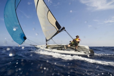 Segel- und Windsurfcenter Minorca Sailing, Bucht von Fornells, Fornells, Insel Menorca, Balearen, Spanien